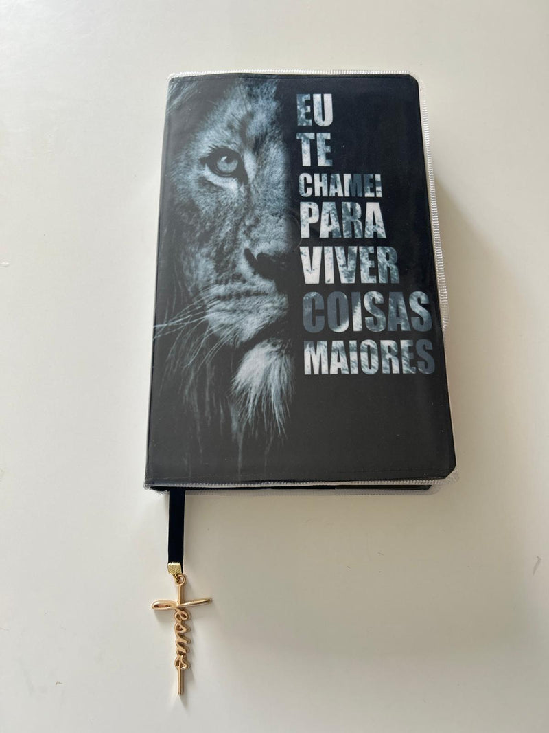 Biblia ARC Leao Eu te Chamei com Pingente