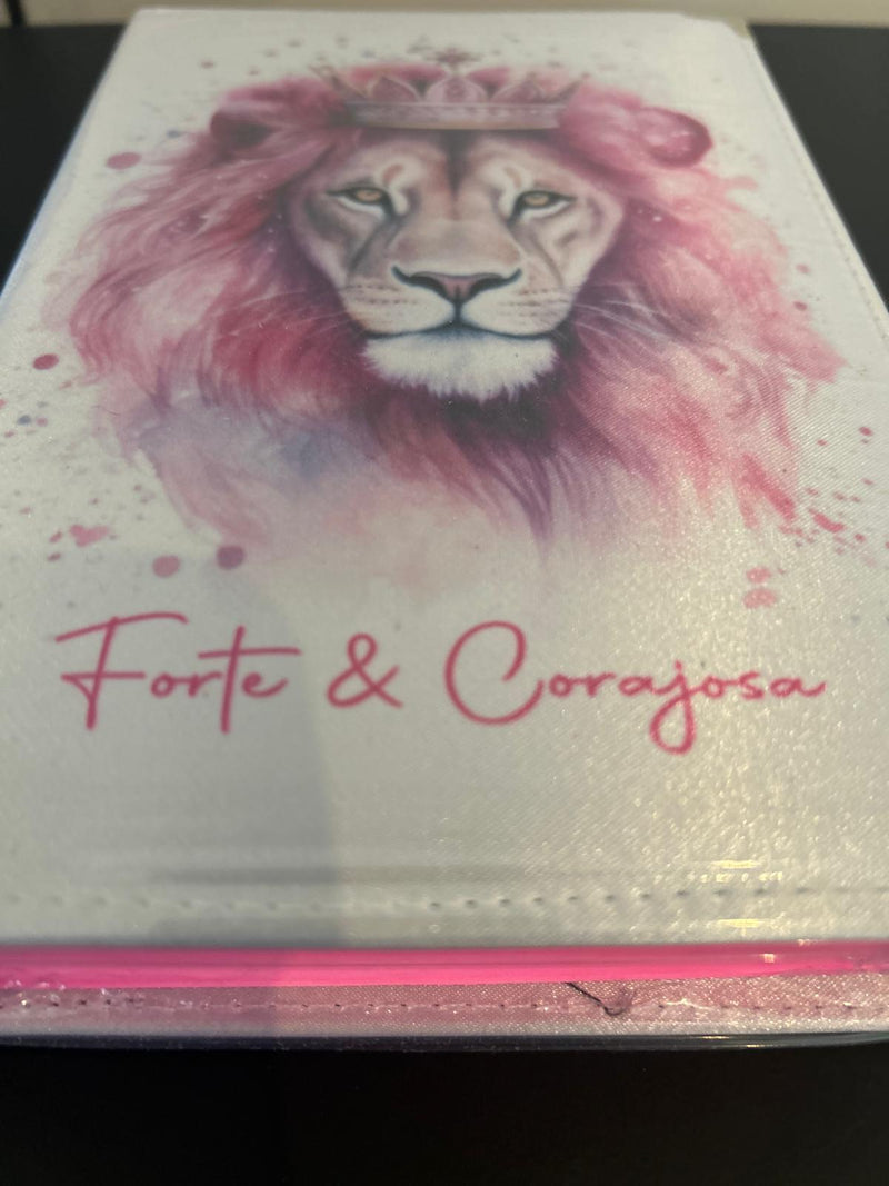 Biblia NTLH Leao forte e corajosa